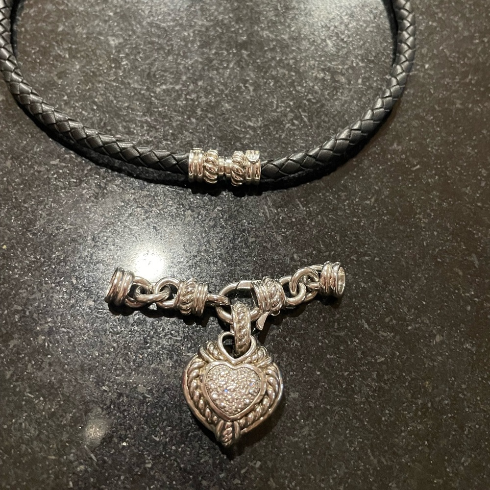 Judith Ripka Sterling and CZ heart pendant leather necklace and lobster clasp - Picture 3 of 8